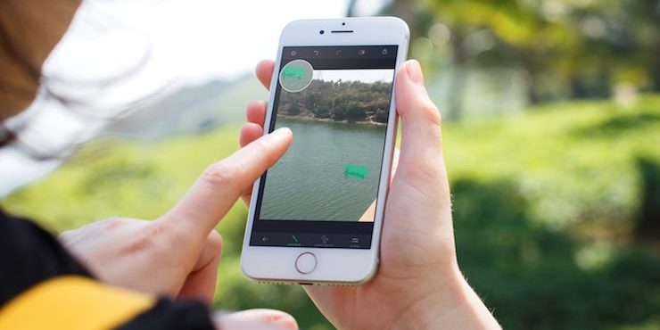 Как убрать предметы, людей (лишние объекты) с фотографии на iPhone