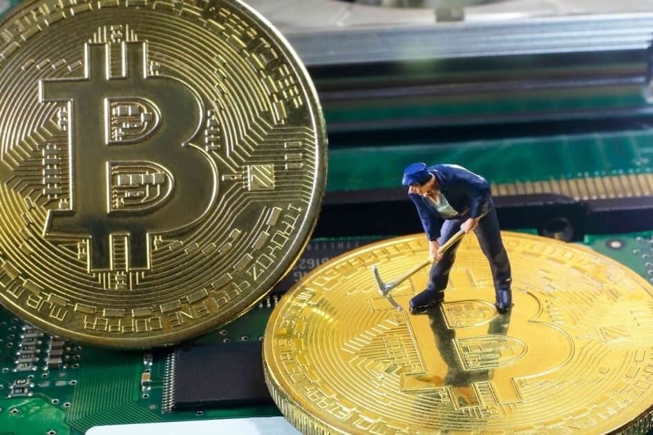 В Канаде город-призрак хочет возродиться за счёт добычи криптовалют