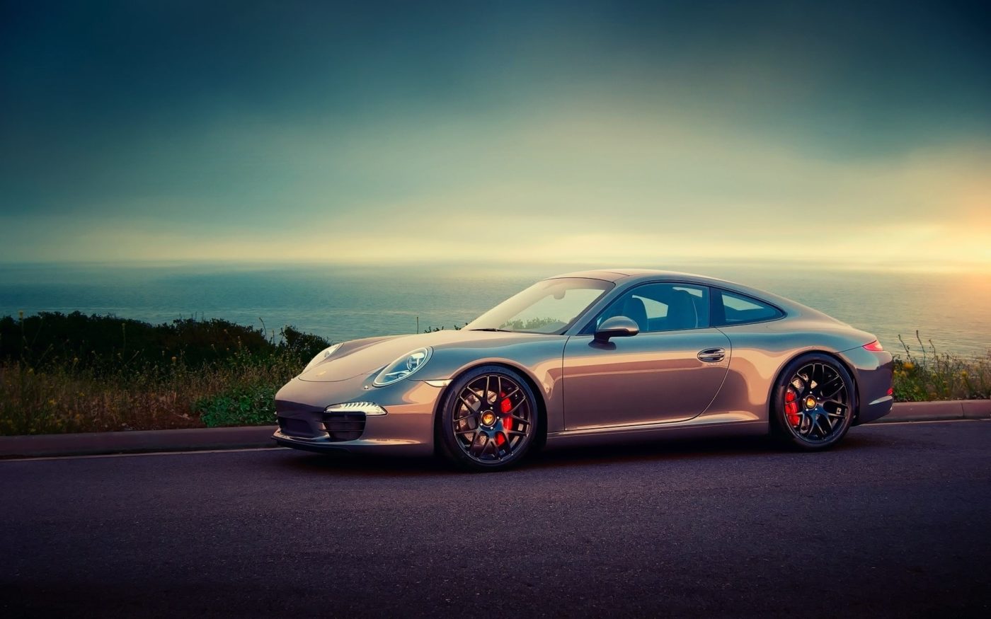 Porsche инвестирует в блокчейн-стартапы
