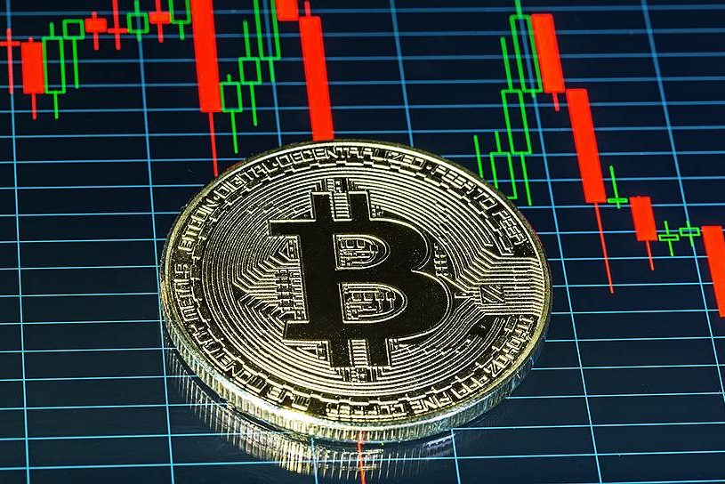 Форекс-аналитик прогнозирует падение биткоина до 100 долларов
