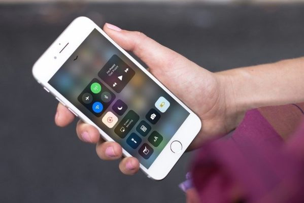 Как быстро откатиться с iOS 12 до iOS 11