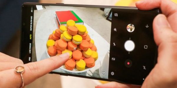 Samsung выпустит смартфон с четырьмя камерами до конца года