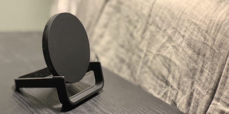 Лучшие подставки для беспроводной зарядки iPhone
