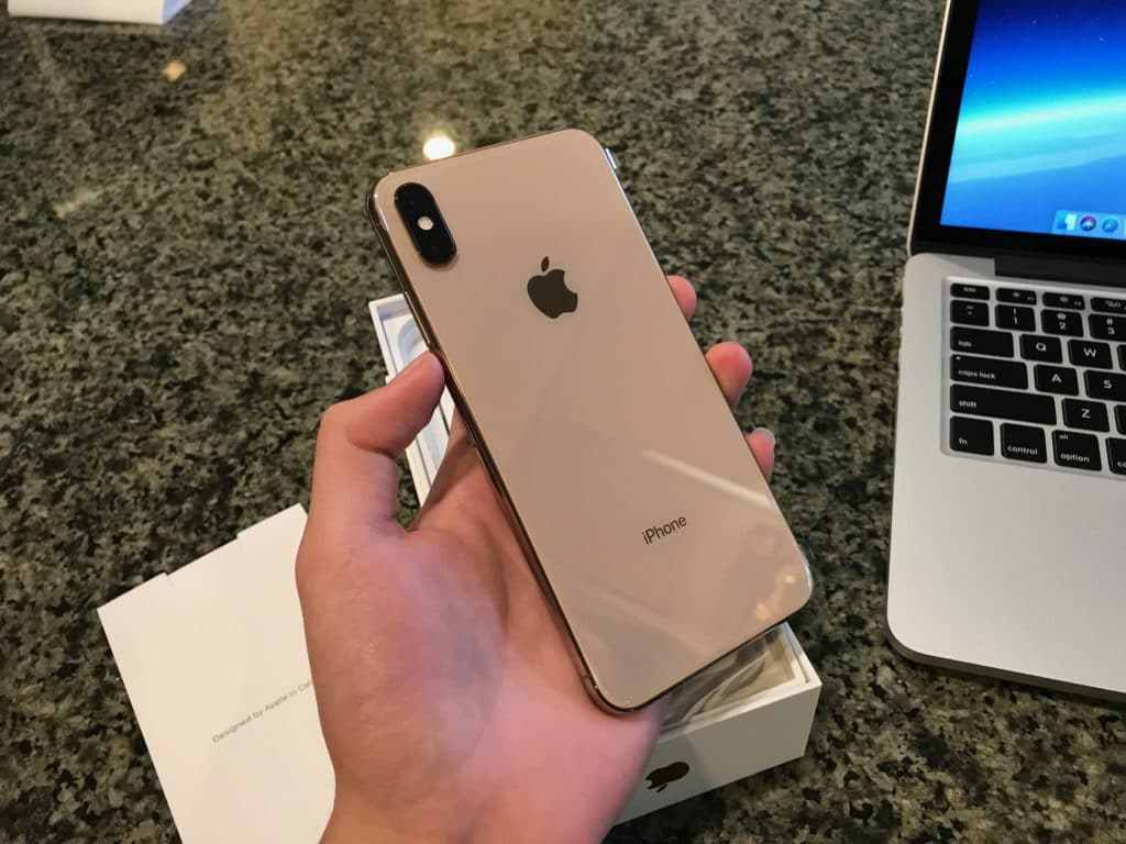 Аккумулятор iPhone XS значительно лучше аккумулятора iPhone X