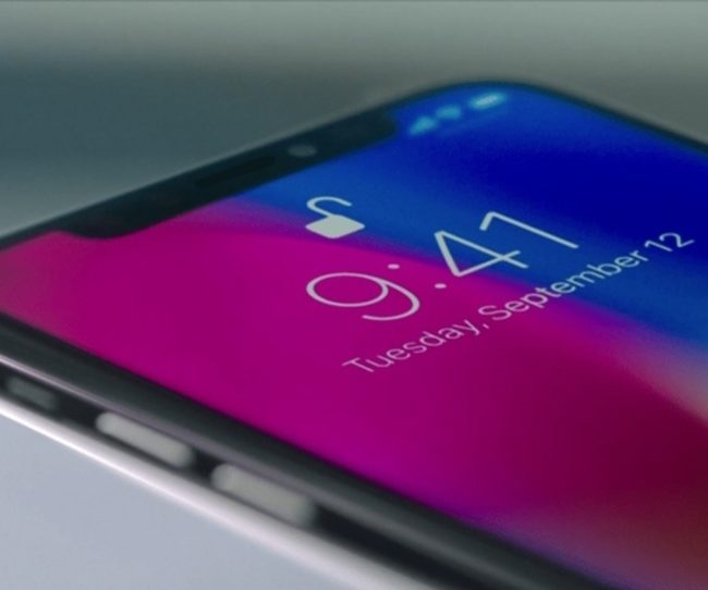 Apple знает, как повысить автономность iPhone за счет новых дисплеев