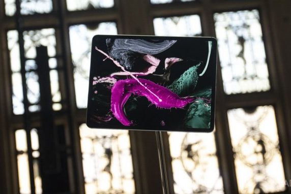 iPad Pro — тонкий планшет с Face ID и USB-C вместо Lightning