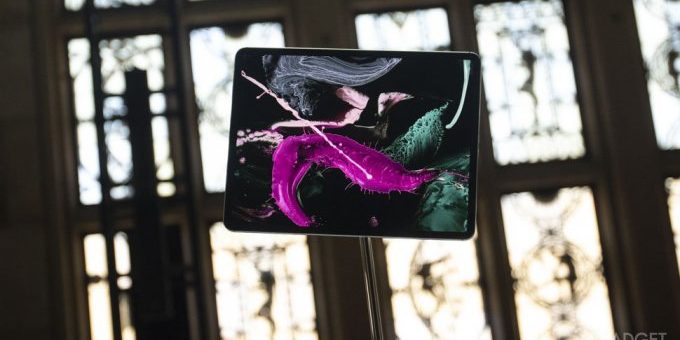 iPad Pro — тонкий планшет с Face ID и USB-C вместо Lightning