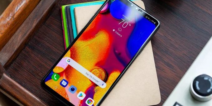 LG V40 ThinQ — аудиофлагман с пятью камерами (15 фото + видео)