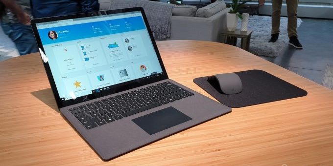 Microsoft Surface Laptop 2 быстрее предшественника на 85% (6 фото + 2 видео)