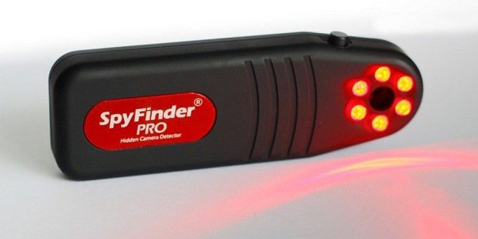 Новый гаджет отыщет все скрытые камеры в доме (5 фото + видео)
