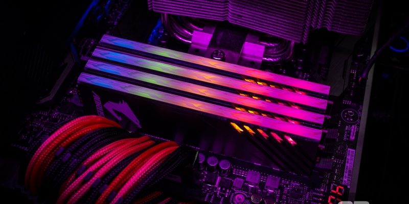 Обзор комплекта оперативной памяти Gigabyte AORUS RGB Memory DDR4-3200 16GB / Процессоры и память