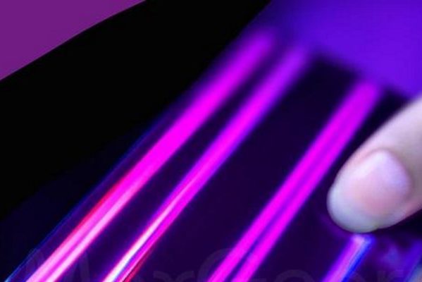 Apple позавидовала Huawei и запатентовала градиентный iPhone