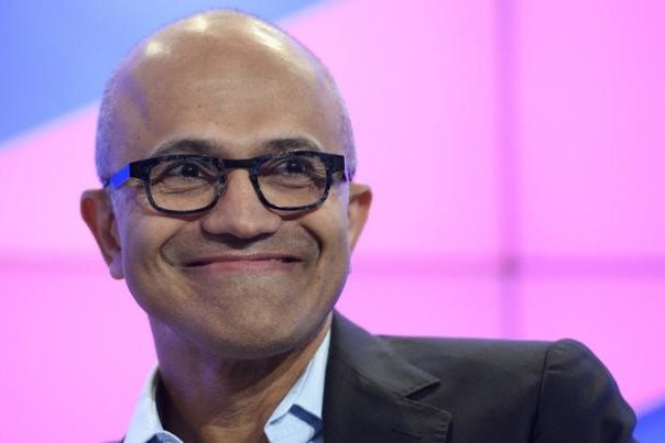 Впервые за 8 лет Microsoft обогнала Apple и стала самой дорогой компанией