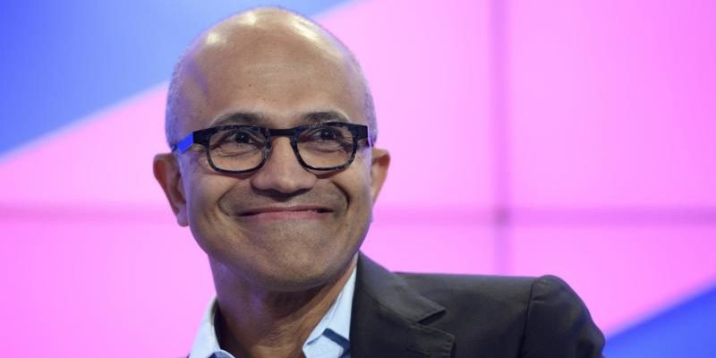 Впервые за 8 лет Microsoft обогнала Apple и стала самой дорогой компанией