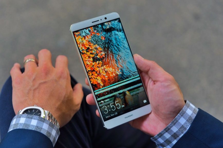 Huawei выпустила свой самый дешёвый смартфон с большим аккумулятором