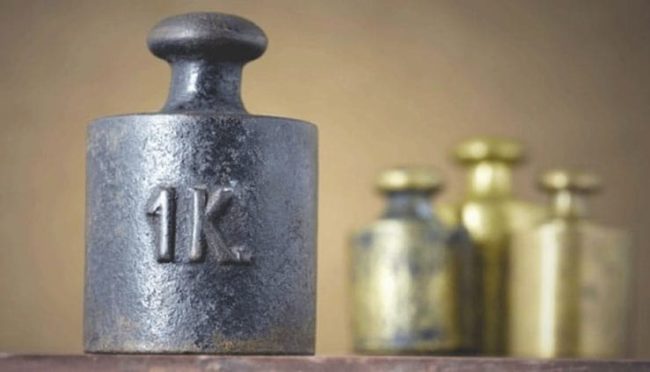 Килограмм уже не килограмм: ученые изменили способ измерения массы и отказались от эталона