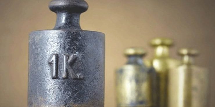 Килограмм уже не килограмм: ученые изменили способ измерения массы и отказались от эталона