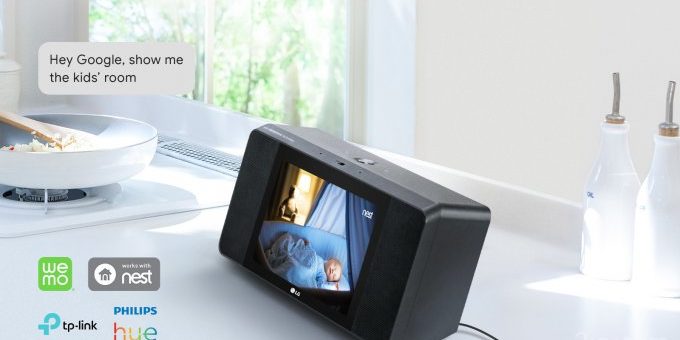 LG выпустила смарт-дисплей с камерой, колонками и помощником Google (8 фото)