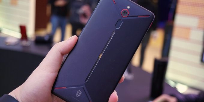 Nubia Red Magic Mars — игровой смартфон с 10 ГБ ОЗУ от $390 (10 фото)