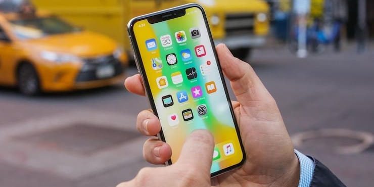 Опрос: Сколько раз вы смотрите на экран iPhone за день и как это узнать