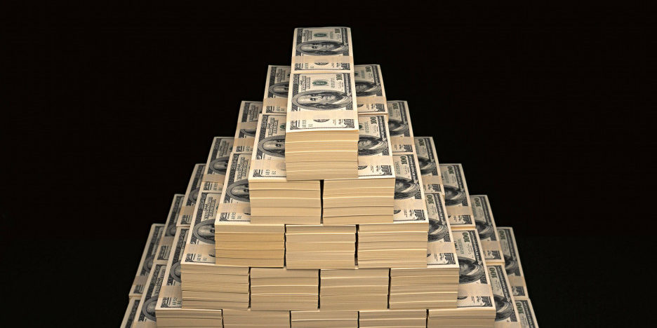 СМИ: украинские чиновники организовали схему по отмыванию денег с помощью криптовалют