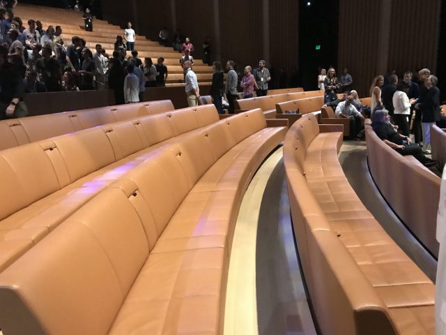 Seve-Jobs-Theater-seats-1376×1032