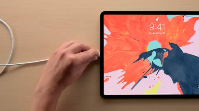 2018-iPad-Pro-USB-C-005