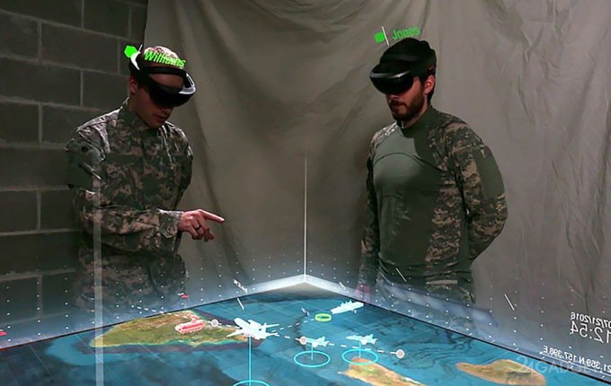 Microsoft вооружит армию США 100 тысячами AR-очков HoloLens (5 фото)