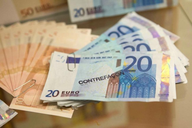 Облава на фальшивомонетчиков из даркнета обернулась арестом 235 человек