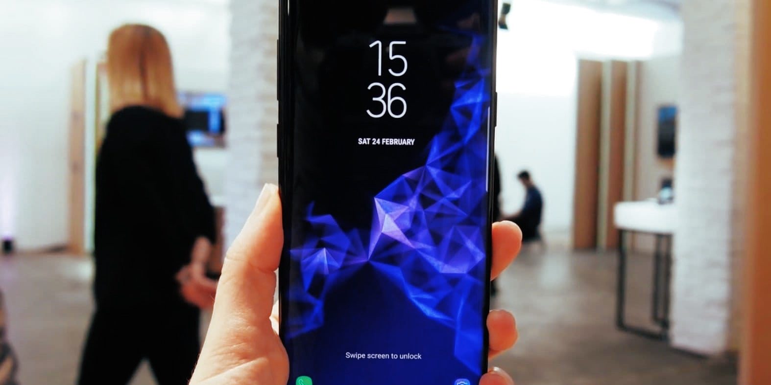 Android 9 Pie сильно ограничило работу карты памяти в смартфонах Samsung