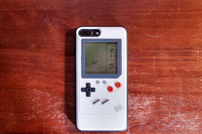 Чехол-приставка с Super Mario, Donkey Kong, Pac Man и прочими хитами (8 фото + видео)