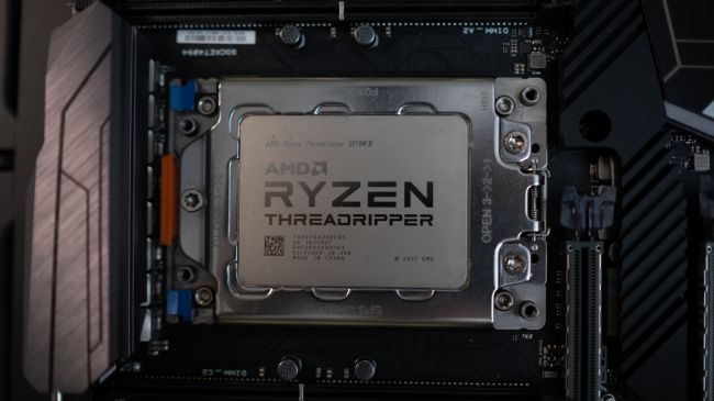 Процессор AMD Ryzen Threadripper 2970WX