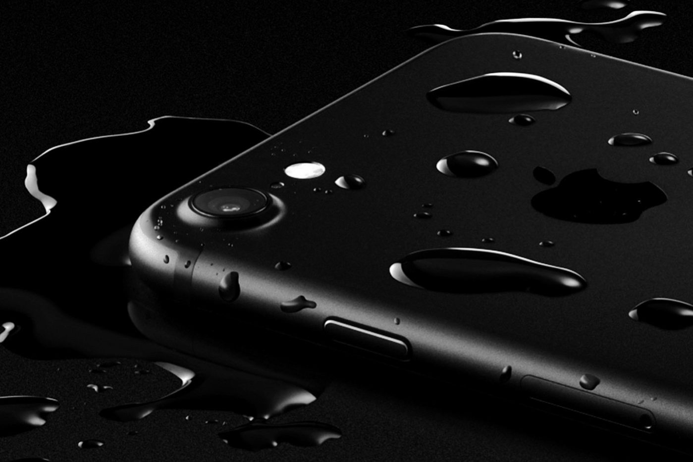 Водонепроницаемый iPhone спас жизнь группе туристов