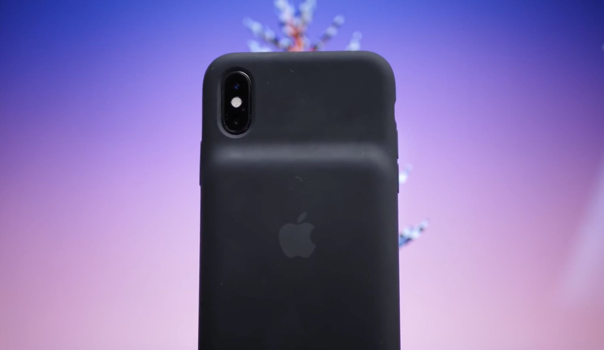 Обзор чехла Smart Battery Case для iPhone XR, XS и XS Max