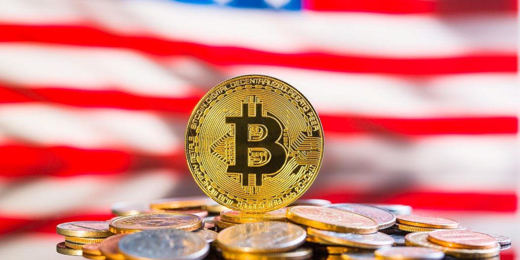 Аналитики Weiss Ratings считают, что XRP обойдет биткоин по капитализации