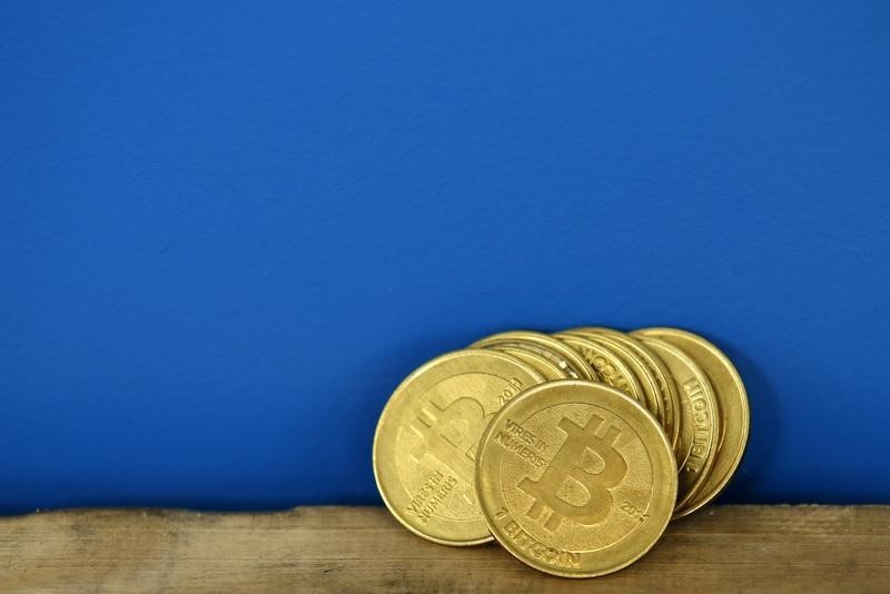Криптовалюта EOS просела на 10% От Investing.com