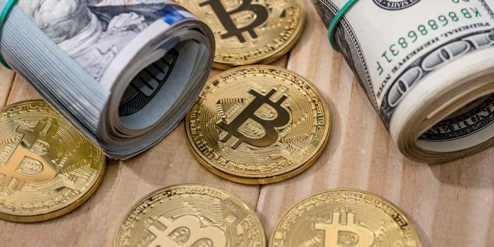 Пользователи сообщают о массовых проблемах с выводом биткоинов с криптобирж