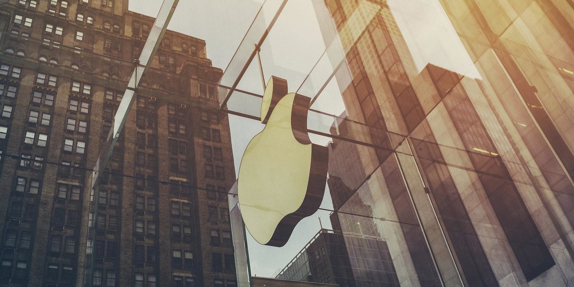 United Airlines убрала баннеры, в которых говорилось, что Apple является крупнейшим корпоративным клиентом