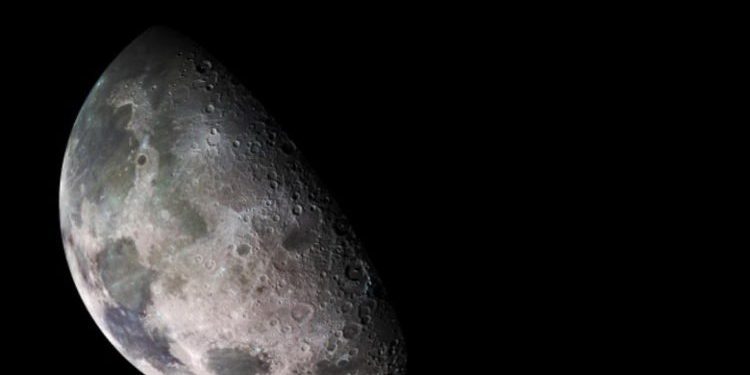 NASA собирается обогнать Россию и Китай, высадив человека на Луну в 2028 году