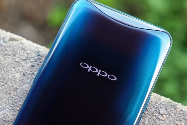 OPPO анонсировала смартфон с 10-кратным зумом и 5G