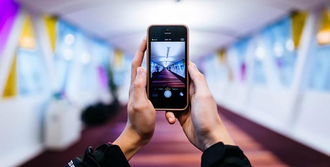 Apple поделилась юмористичным видео, рекламирующим контроль глубины резкости