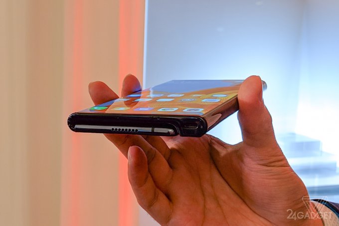 Складной смартфон Huawei Mate X - живые фото, дата выхода продажу и цены (10 фото)