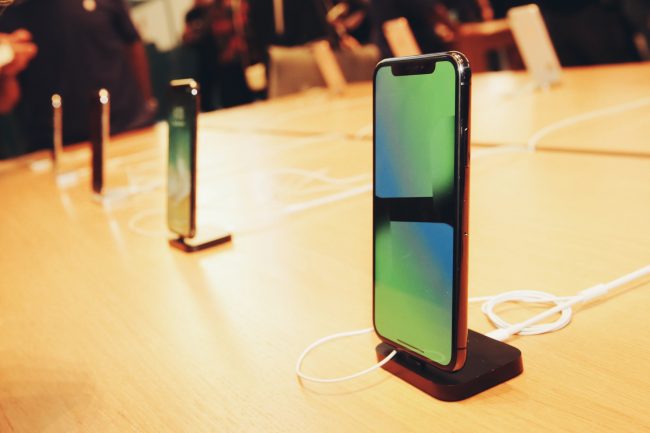 Apple создала команду для разработки собственного модема