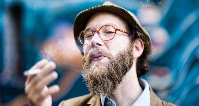 Хипстер перепутал себя с другим хипстером и грозил судом научному журналу