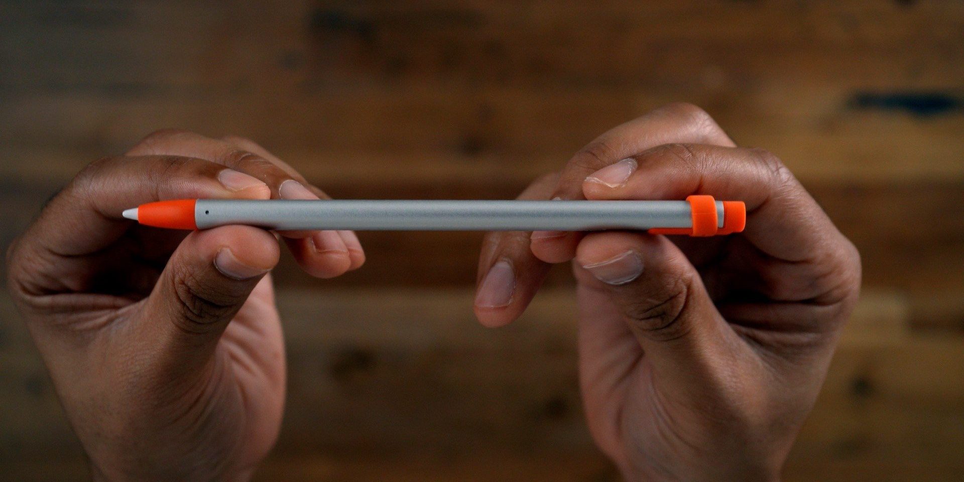 В версии iOS 12.2 для iPad Pro могут добавить поддержку стилусов Logitech Crayon