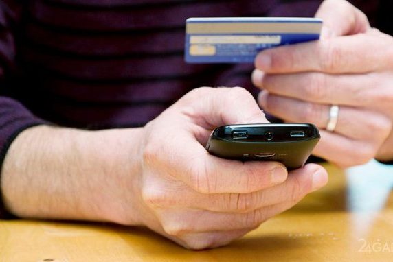 Мошенники все чаще звонят от имени банка