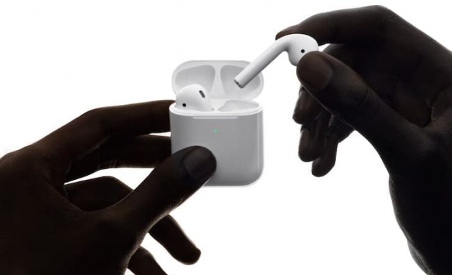 Обзор AirPods 2 (2019 года): беспроводные наушники Apple с поддержкой зарядки без проводов