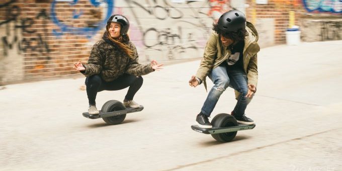 Onewheel — оригинальный гироскутер с одним колесом (7 фото + видео)