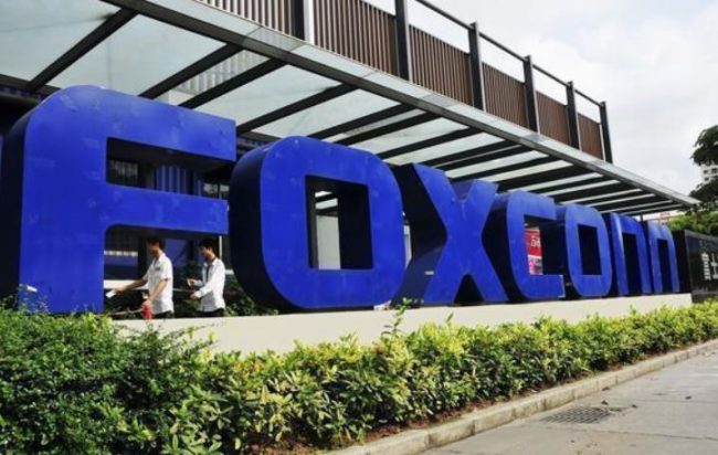 Дочка Foxconn уходит от Android-смартфонов в автомобильную электронику