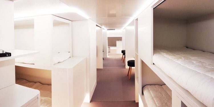 Airbus разработал систему размещения пассажиров самолетов в багажном отсеке